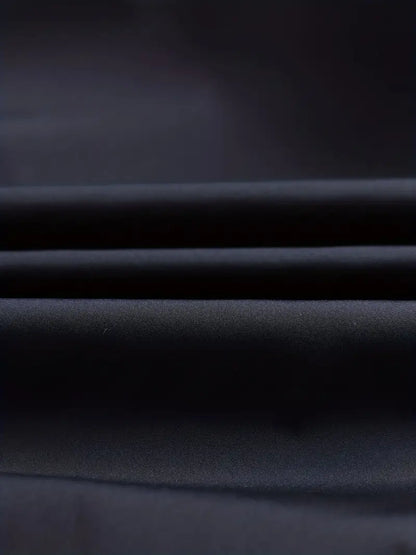 LEICHTE ANTIWINDJACKE MIT STEHKRAGEN